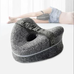 coussin pour jambes en forme de coeur